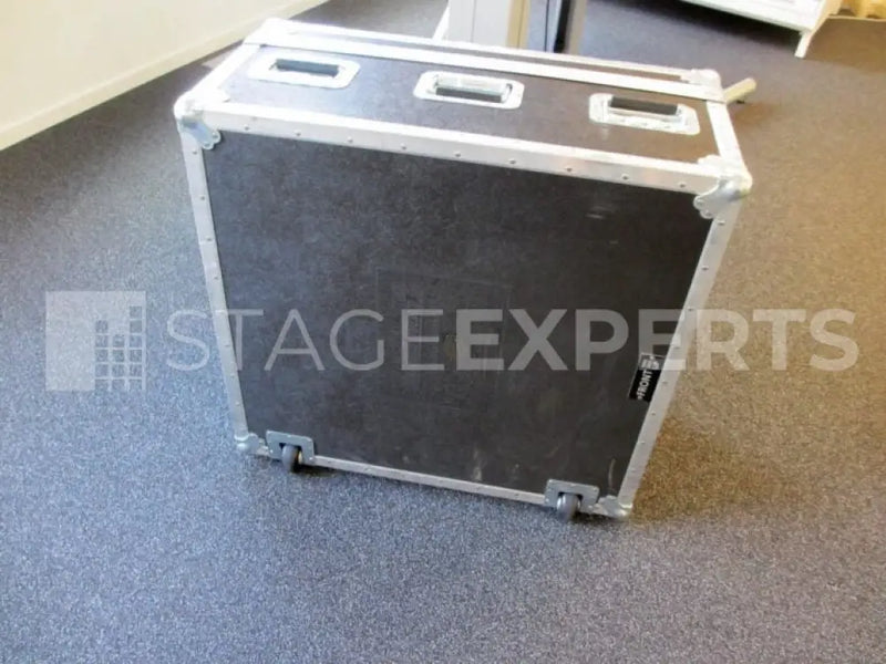 High End Systems Road Hog 4 Lighting Console with Road Case