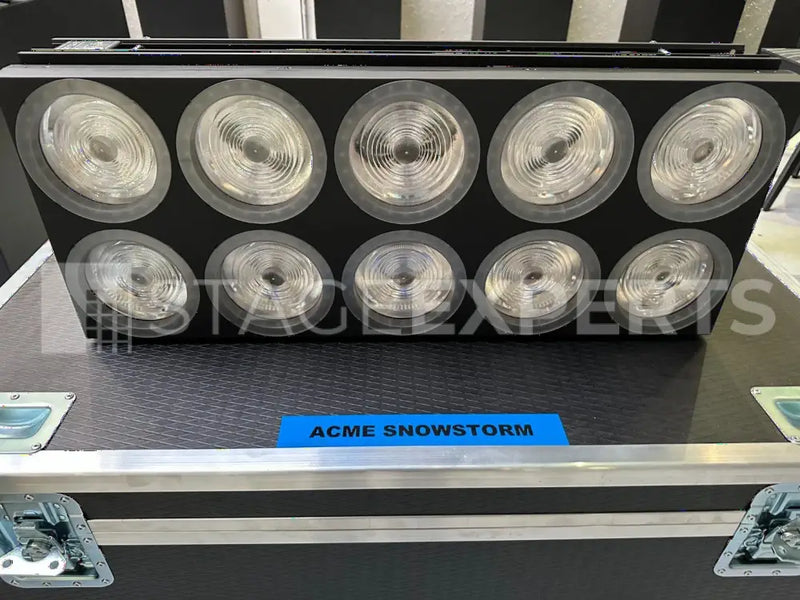ACME Snowstorm – 16 Units with 2-Way Flight Cases