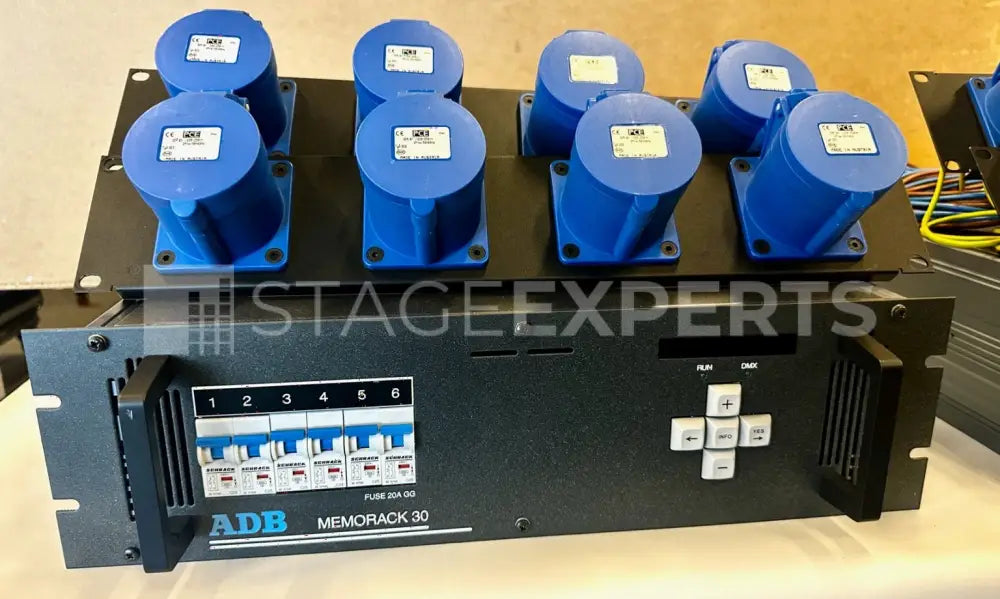 ADB Memorack 30 Dimmer Rack 6x5kW – DMX, 19-inch mount