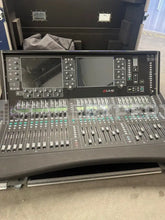 Load image into Gallery viewer, Allen &amp; Heath D Live S5000 Package

