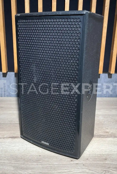 Adamson Point 12 60°x40° Speakers Pair with Case & Flyware