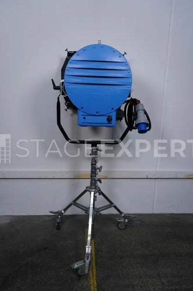 ARRI 12000 W T12 Tungsten Fresnel