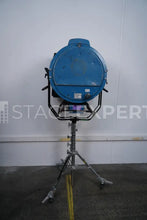 Load image into Gallery viewer, 2 x ARRI 6kW Fresnel Daylight
