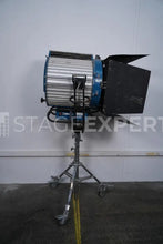 Load image into Gallery viewer, 2 x ARRI 6kW Fresnel Daylight
