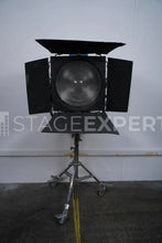 Load image into Gallery viewer, 2 x ARRI 6kW Fresnel Daylight
