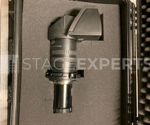 Load image into Gallery viewer, Barco F90 W13 with Barco EN68
