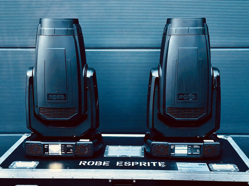 Robe Esprite LED Moving Light with Double Flight Case – Touring