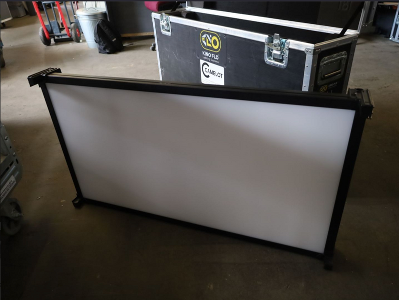 Kino Flo Celeb 850 with DoPchoice SnapBag & SnapGrid