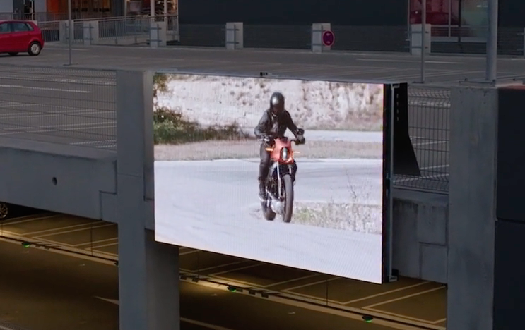 LEDitgo sB6io V4 LED Wall Bundle with Controller, 5.76 m²