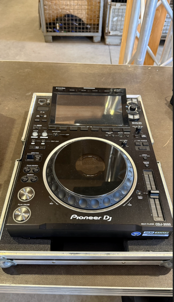 Pioneer DJ CDJ-3000 Multimedia Player | Professional Deck