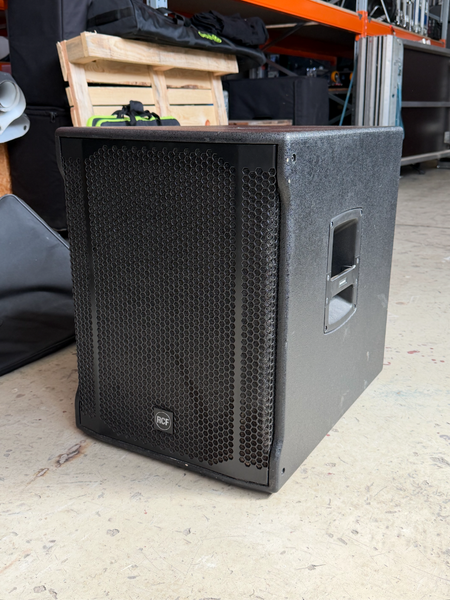RCF Sub 705-AS MKII – Pair of Active Subwoofers with Covers