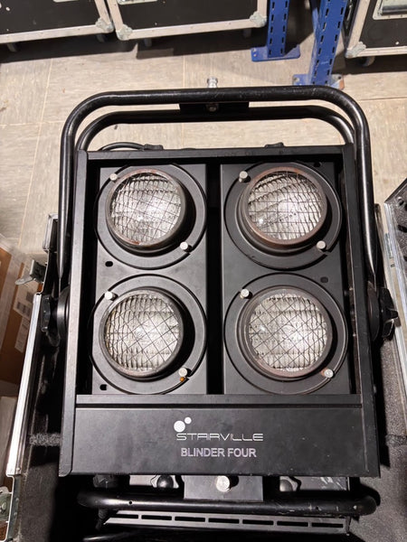 Stairville Stage Blinder Four – 8x Set with Case & Clamps