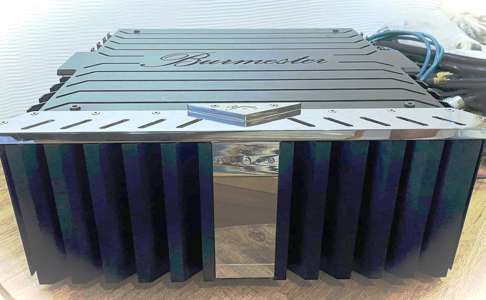 Burmester 911 MK3 Stereo Power Amplifier | Top Line Performance