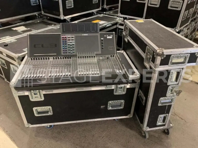 Yamaha CL3 Digital Mixer with Meter Bridge & Flightcase