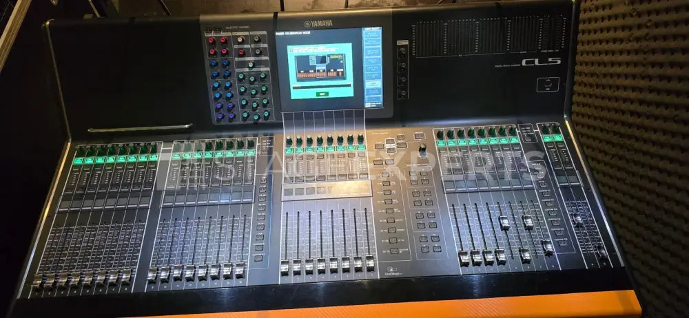 Yamaha CL5 package