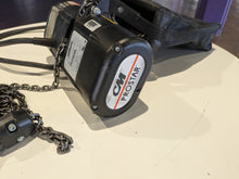 Load image into Gallery viewer, CM Prostar, 250kg SWL, D8 with 8m chain

