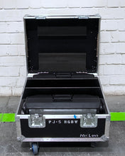 Load image into Gallery viewer, DVT LIGHT PJ-5 RGBW IP66 Wash with Active Diffuser - 22,000 lm
