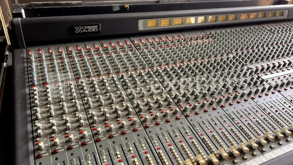 Crest Audio X8 Analogue Mixing Console | Pro Live Sound