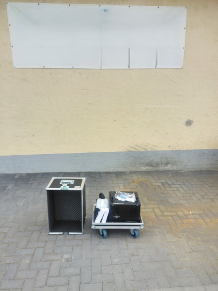 DJ Power H-2VD Vertical Fog Machine in Case, 3000W