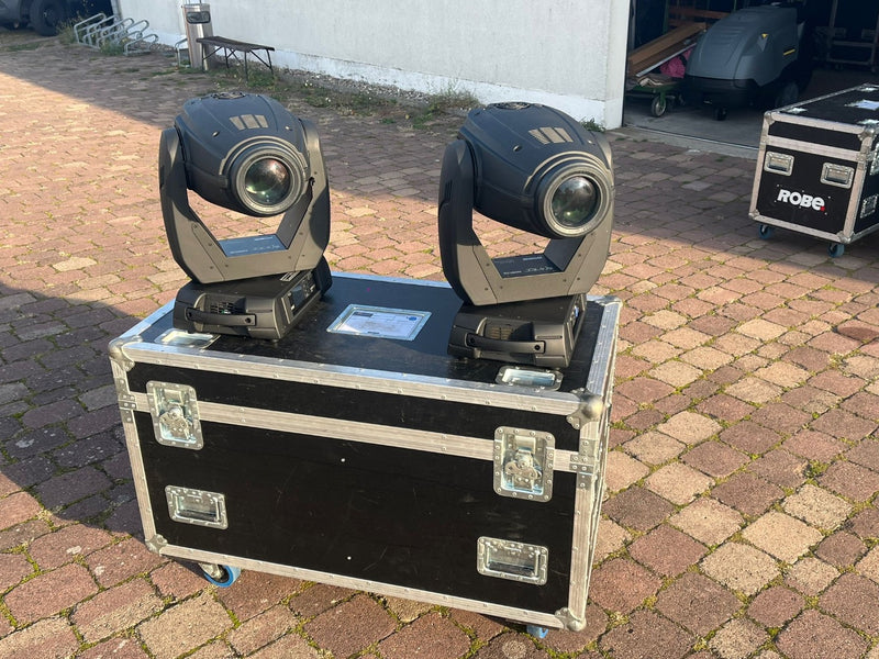 Robe Robin DL4X Spot Pair with Case – RGBW LED Moving Spot