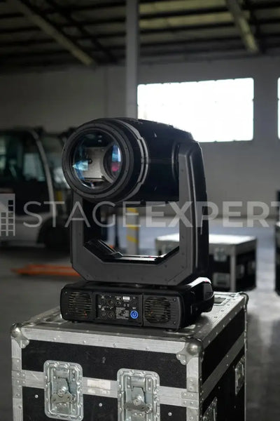 Robe BMFL Spot moving light fixture with flight case