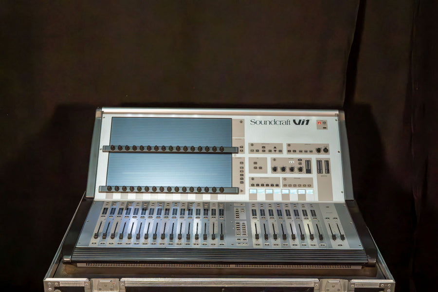 Soundcraft Vi1 with Stagebox – Digital Mixing Console System