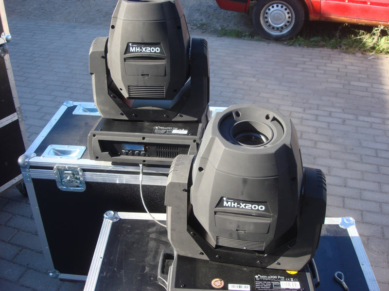 Stairville MH-X200 Pro Spot – 8 Heads with Flight Cases