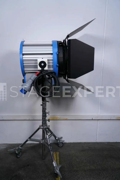 ARRI T12 12,000W Tungsten Fresnel – High-Output Lighting