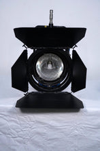 Load image into Gallery viewer, ARRI ARRISUN 1200W HMI PAR with Ballast &amp; Lens Set
