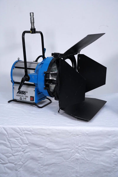 ARRI ARRISUN 1200W HMI PAR with Ballast & Lens Set