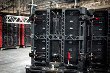 Load image into Gallery viewer, ROE Visual MC-7H Outdoor LED Wall Package, 270 m²
