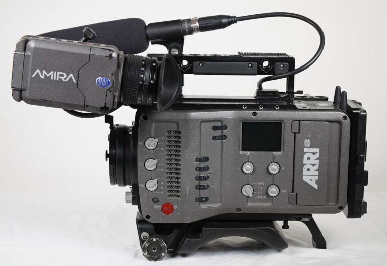 ARRI Amira Camera + MVF-1, V-Mount, 1,537 Hours, Premium Licence