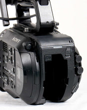 Load image into Gallery viewer, Sony PXW-FS7 Super 35 4K Camera – Tested with Viewfinder
