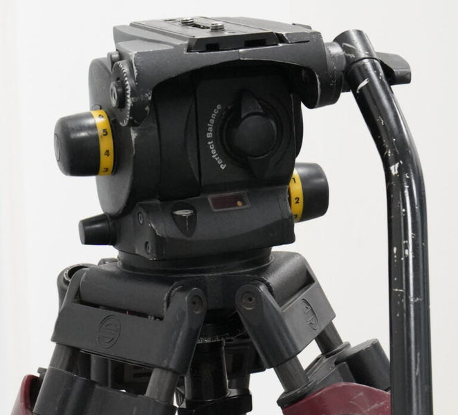 Sachtler Speed Lock CF & Vinten Vision 100 Tripod Kit System