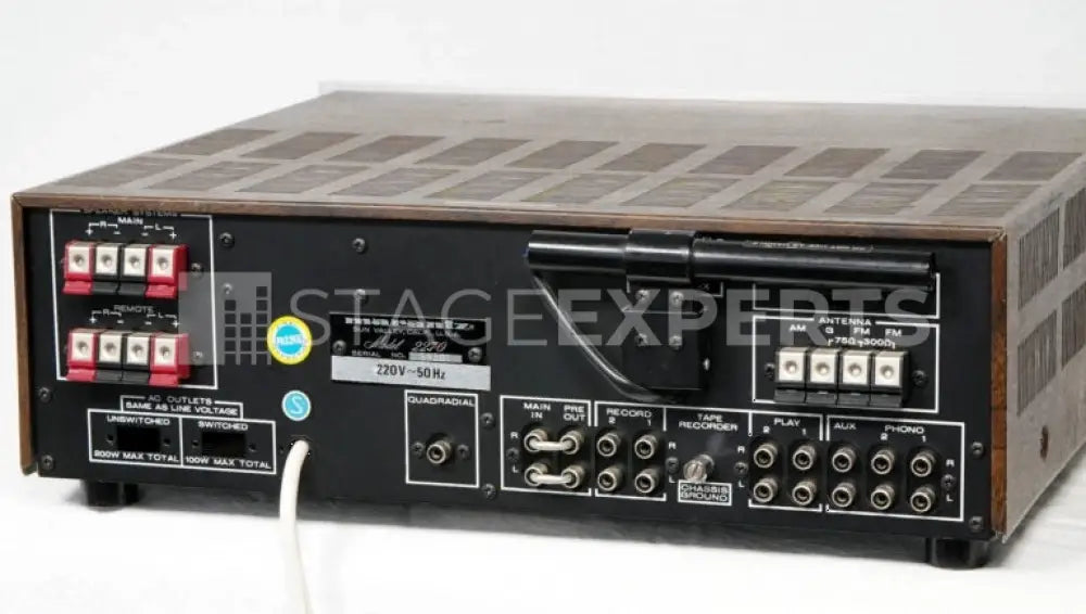 Marantz 2270 AM/FM Receiver – Vintage Hi‑Fi, 220VAC