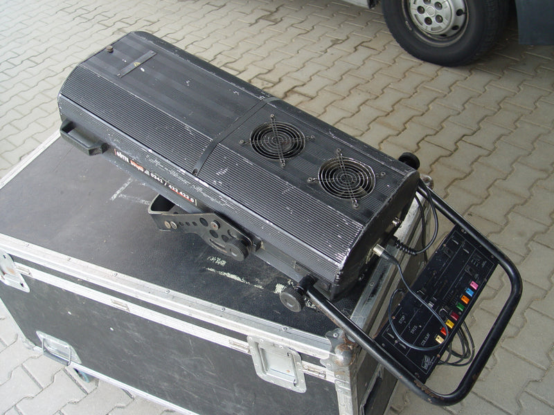 Clay Paky Shadow QS-ST 1200 HMI Stage Followspot Light