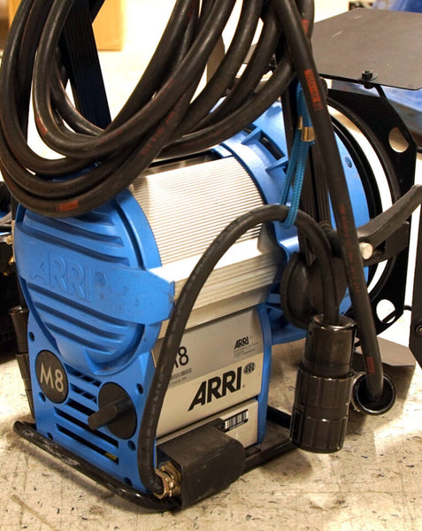 ARRI M8 800W HMI + EB 575/800 HS Ballast | Open Face