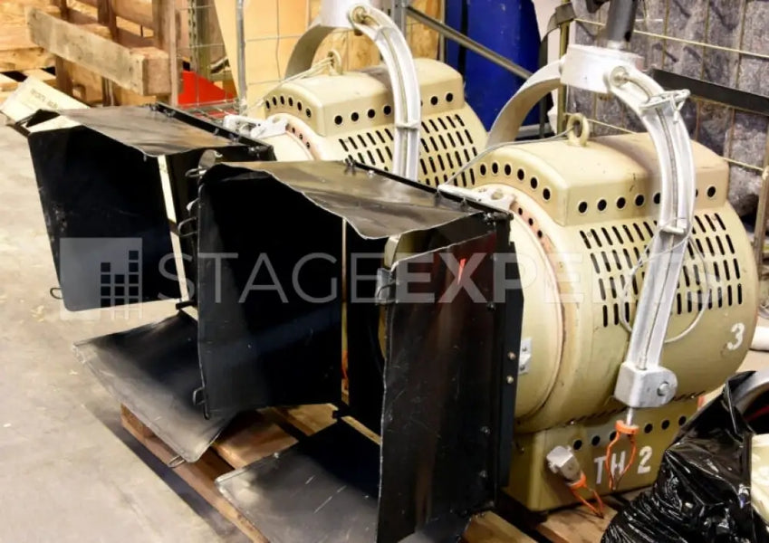 Bernhard Deltschaft 5kW Pole-Op Fresnel | Tungsten Fresnel