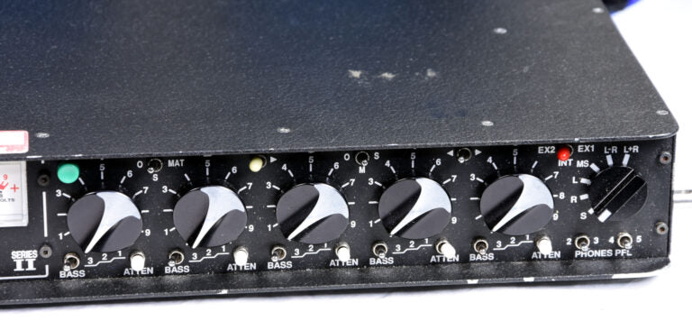 SQN SQN-5S Series II Portable Stereo Field Audio Mixer - Analogue