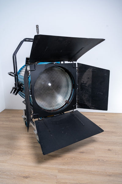 ARRI 12kW Daylight Fresnel – High-output HMI Fresnel