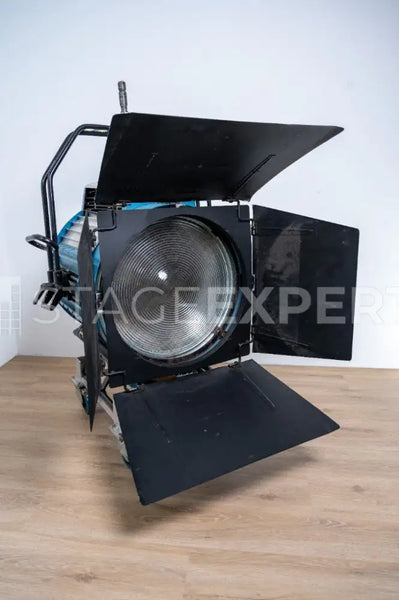 ARRI 12kW Daylight Fresnel | High-output HMI Fresnel Fixture
