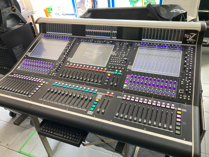 DiGiCo SD7 Digital Console with Core 2, Waves, HMA Optics