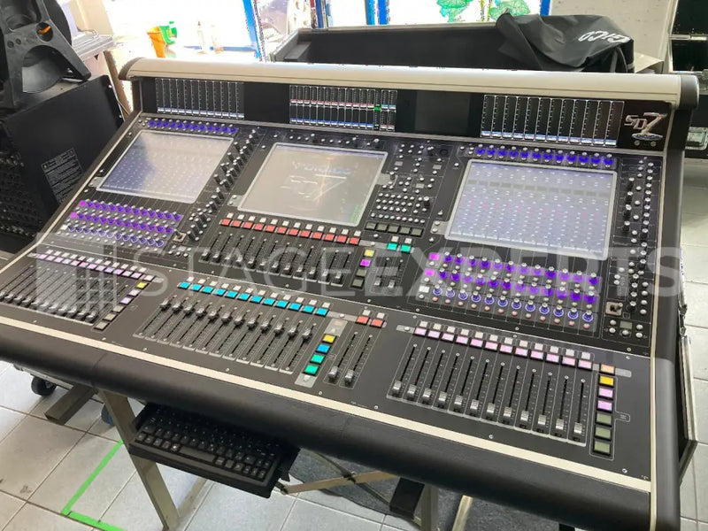 DiGiCo SD7 digital console with Core 2, Waves & HMA optics