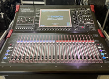 Load image into Gallery viewer, DiGiCo SD9 Core 2 Rack‑Pack with D‑Rack Digital Console
