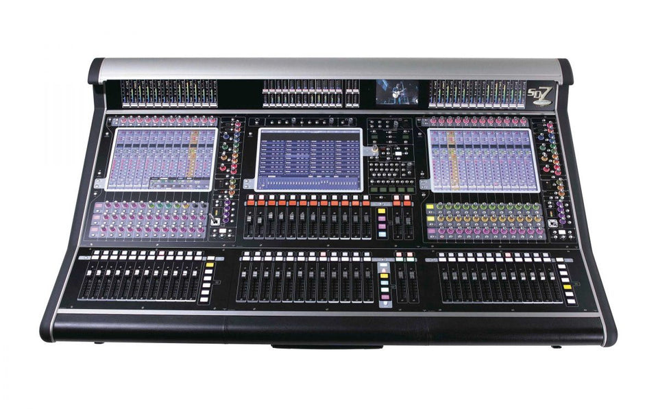 DiGiCo SD7Q Digital Console – Quantum Engine, Flight Case