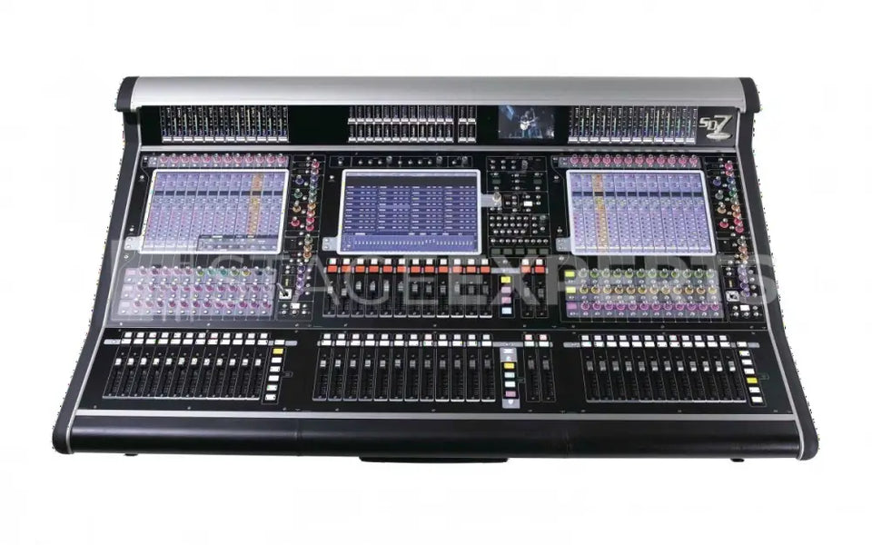 DiGiCo SD7Q Digital Console with Quantum Engine | Flight Case