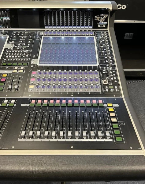 DiGiCo SD7T Digital Console – Serviced, with Flightcase