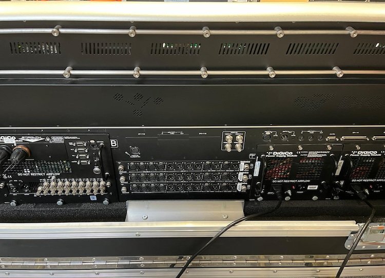 DiGiCo SD7T Digital Console – Serviced, with Flightcase