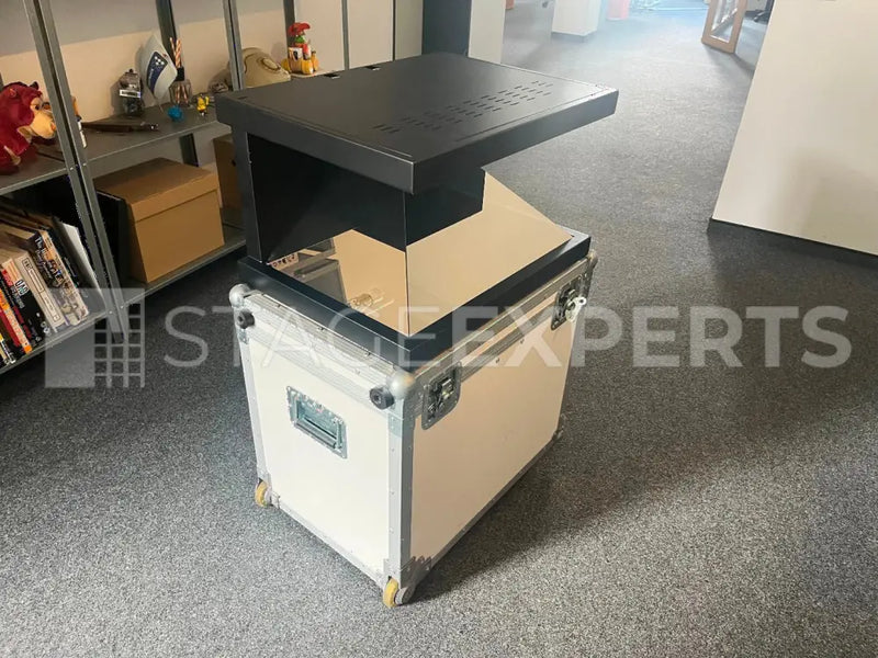 Realfiction Dreamoc HD3 holographic display + flight case