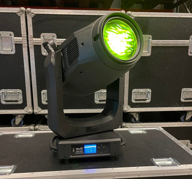 Martin ERA 800 Performance – 16 Fixtures with Dual Cases